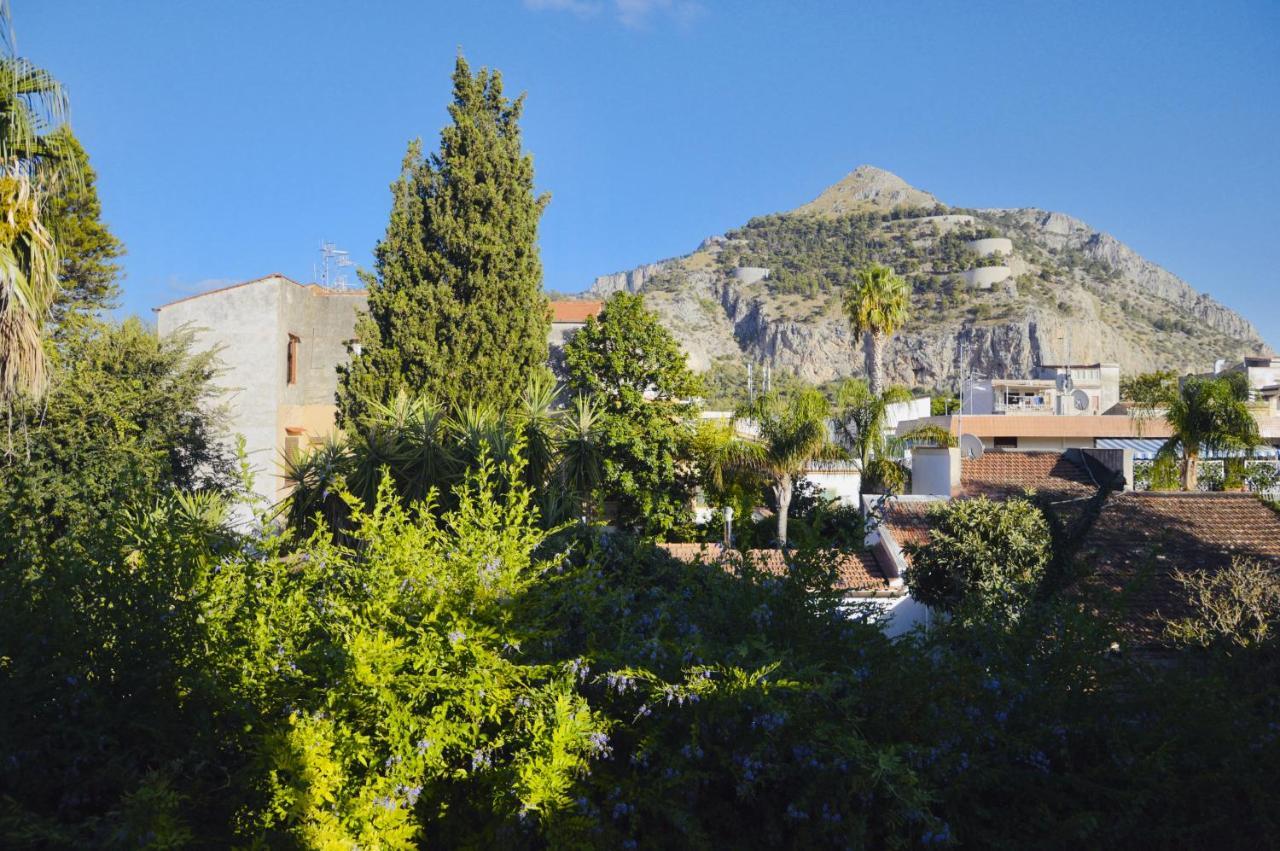 Casa Lighea Mondello - 200 Mt Dalla Spiaggia Exterior photo